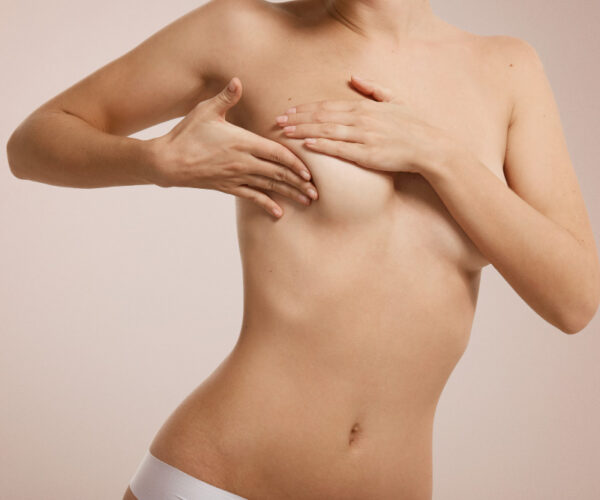 Cisti al seno: sintomi e cause