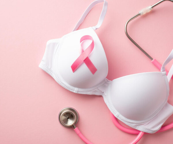Prevenzione del tumore al seno quando iniziare i controlli e quali esami fare